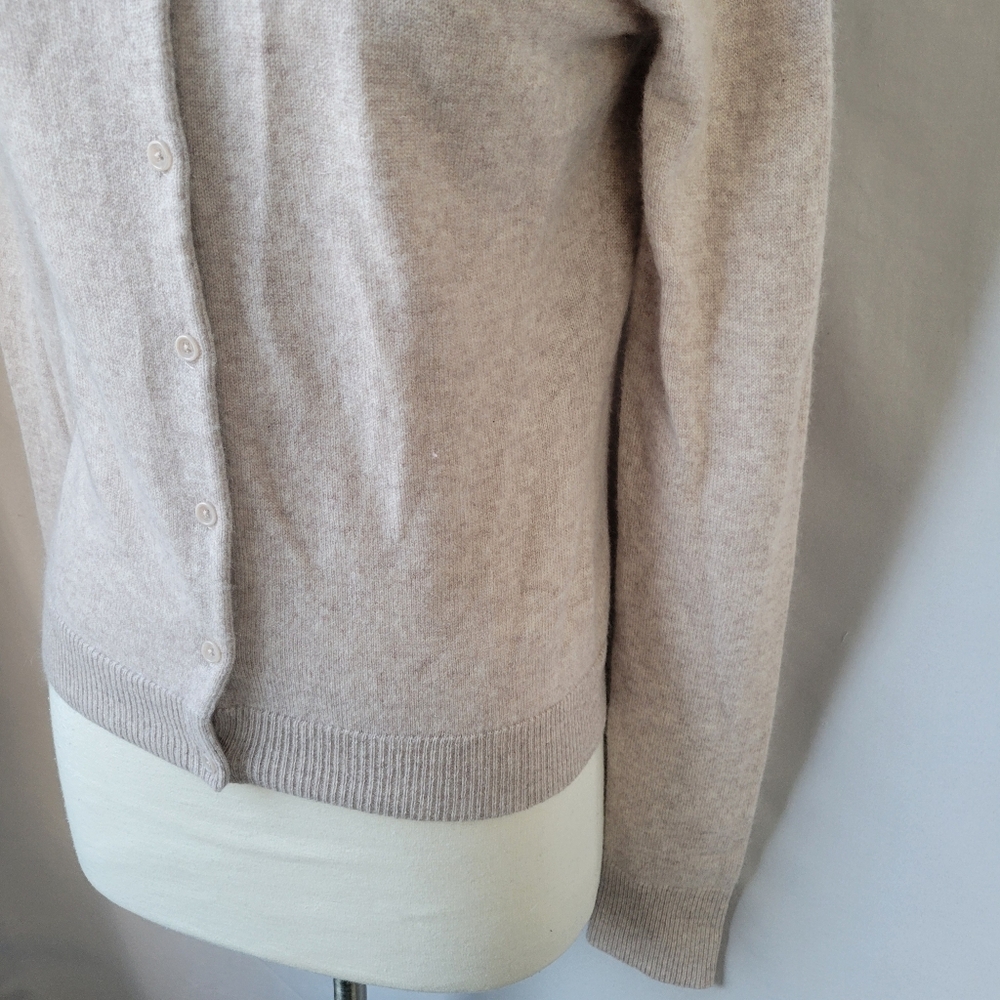 Garnet Hill Essential Cashmere Retro Cardigan Sweater Oatmeal Heather XS - Picture 7 of 14